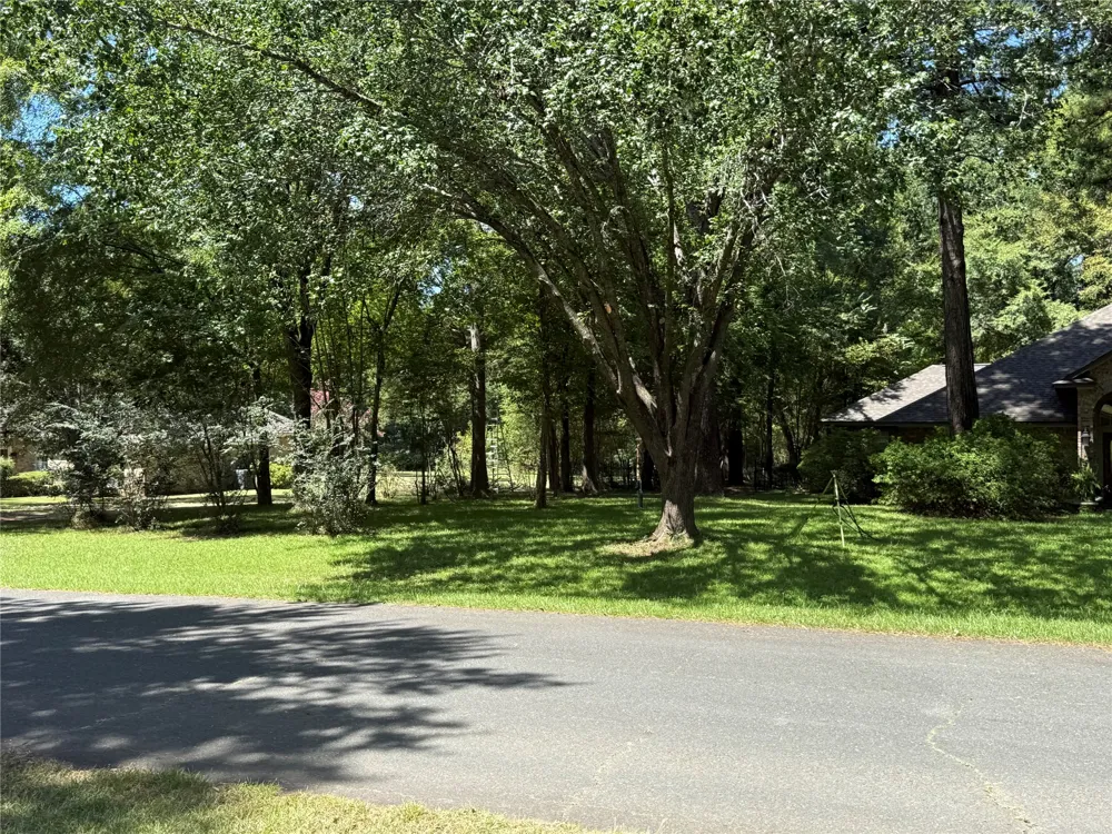 7079 Pine Oak Lane Greenwood, LA 71033