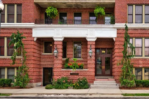 78 Watson Street #3