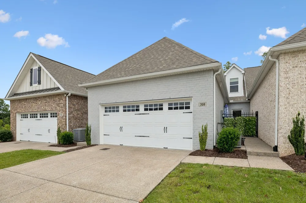 310 Buckner Cir Mount Juliet, TN 37122
