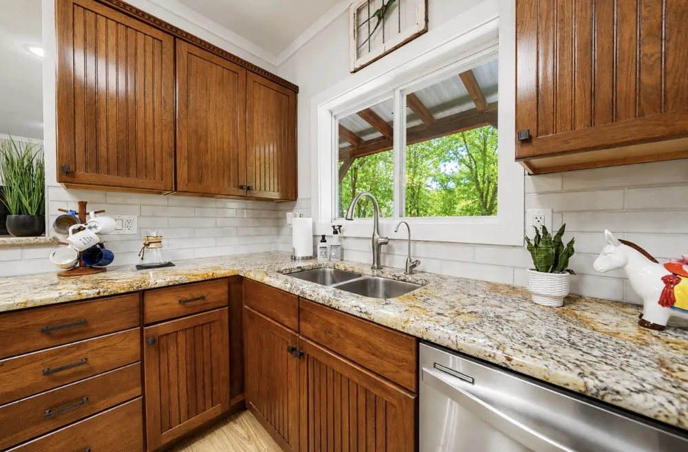 655 Hobson Bend Road Weatherford, TX 76088