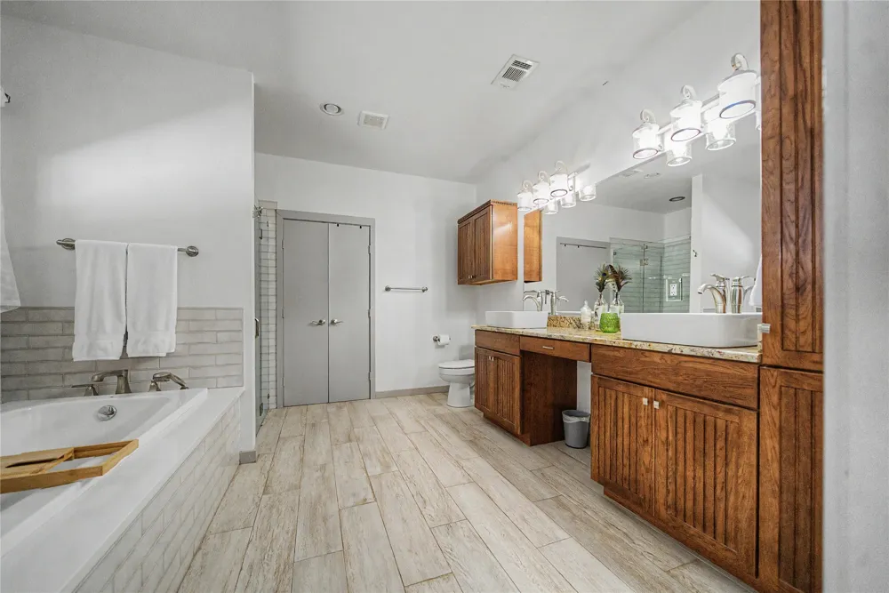 655 Hobson Bend Road Weatherford, TX 76088