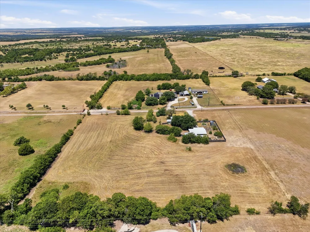 Bluebonnett Lane Lorena, TX 76655