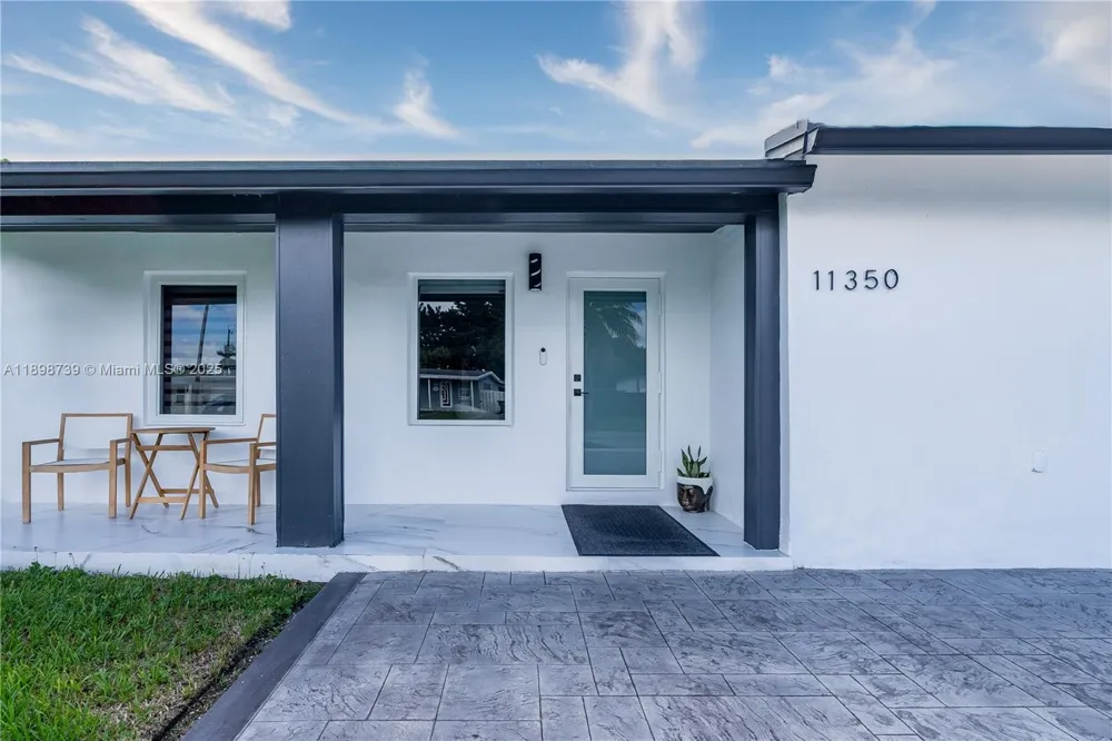11350 SW 57th St Miami, FL 33173