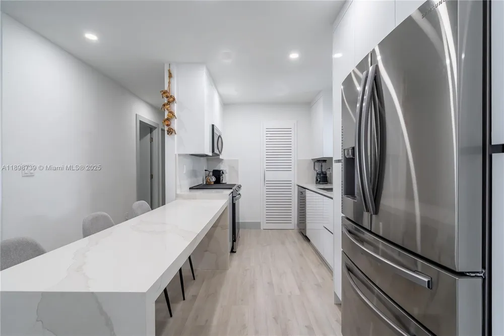 11350 SW 57th St Miami, FL 33173