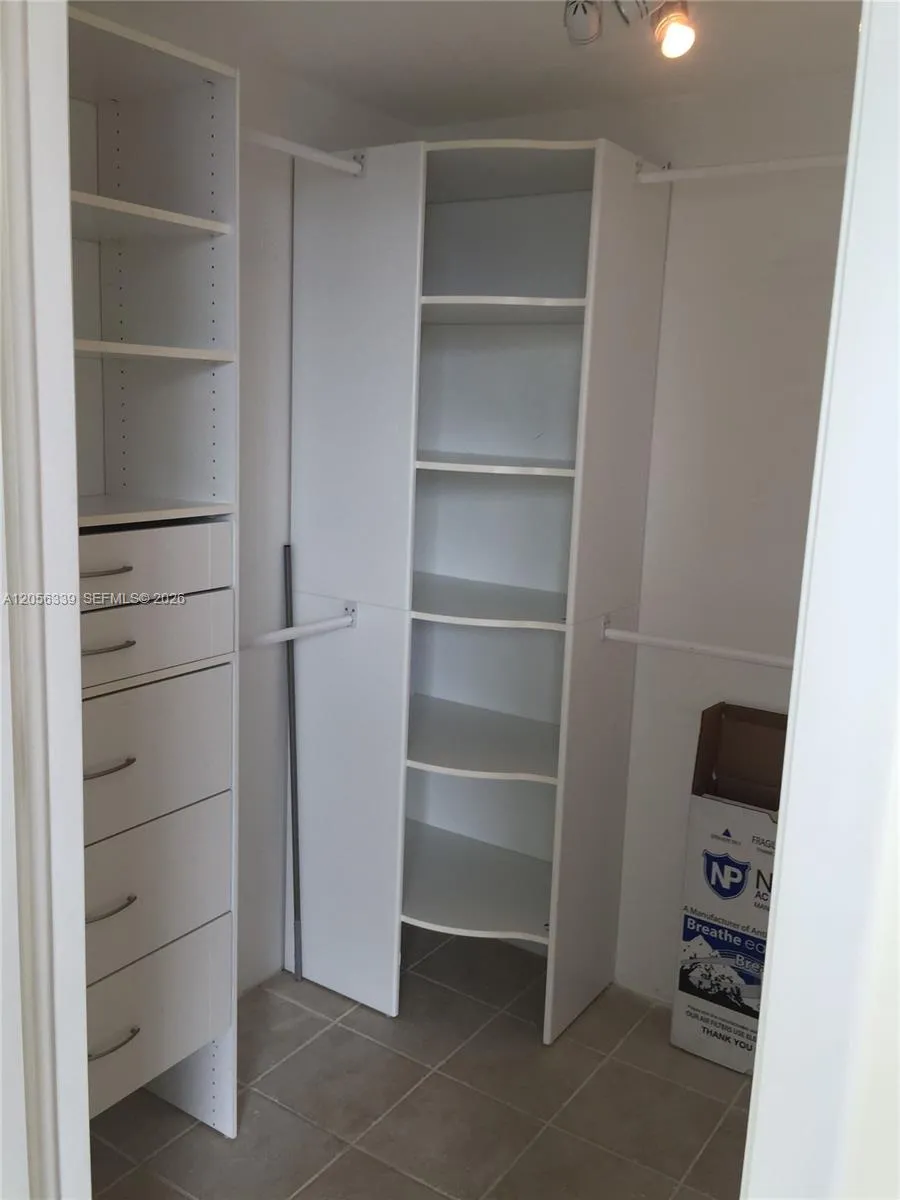 350 S Miami Ave #3612 Miami, FL 33130