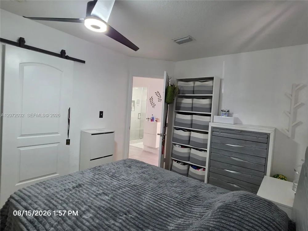 11424 NW 94th Pl #7 Hialeah Gardens, FL 33018