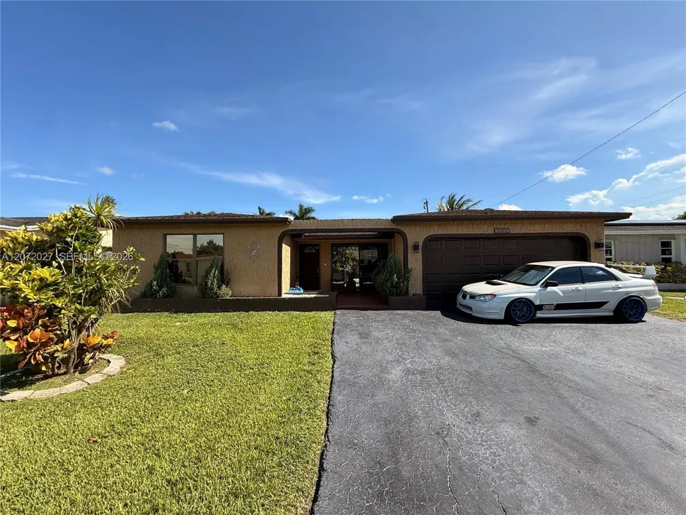 11450 NW 30th Pl Sunrise, FL 33323