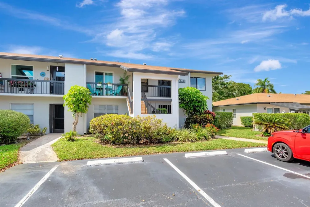 5770 PRINCESS PALM COURT #F Delray Beach, FL 33484