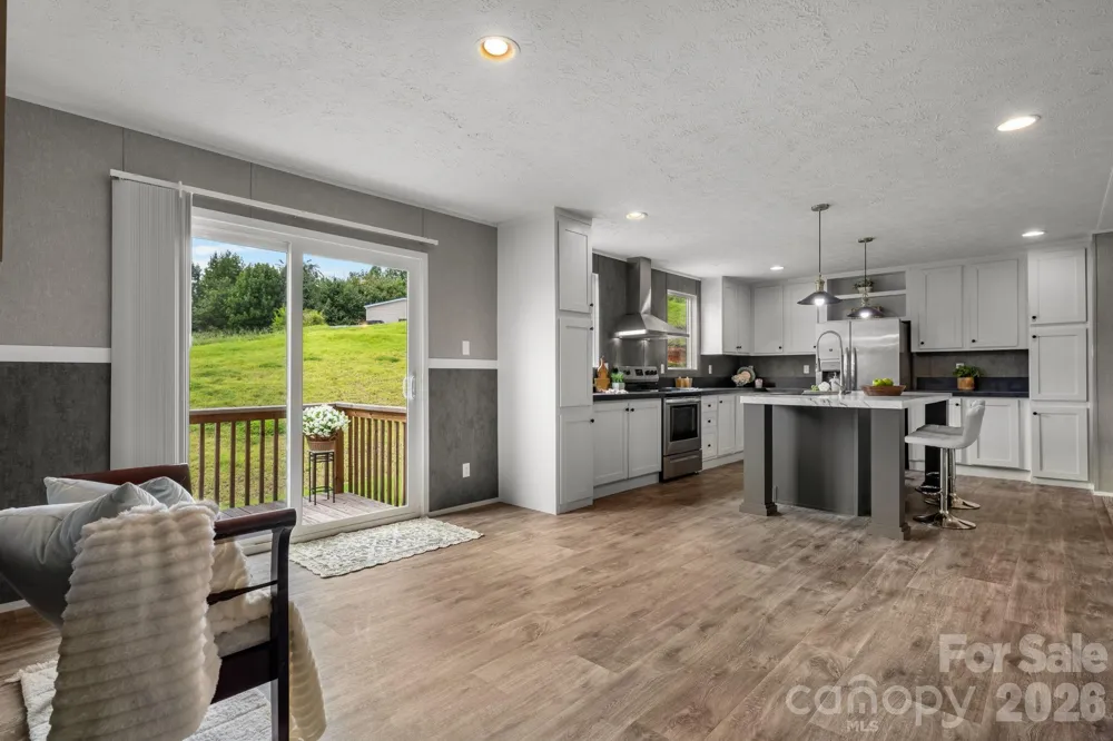 4223 Gouge Avenue Morganton, NC 28655