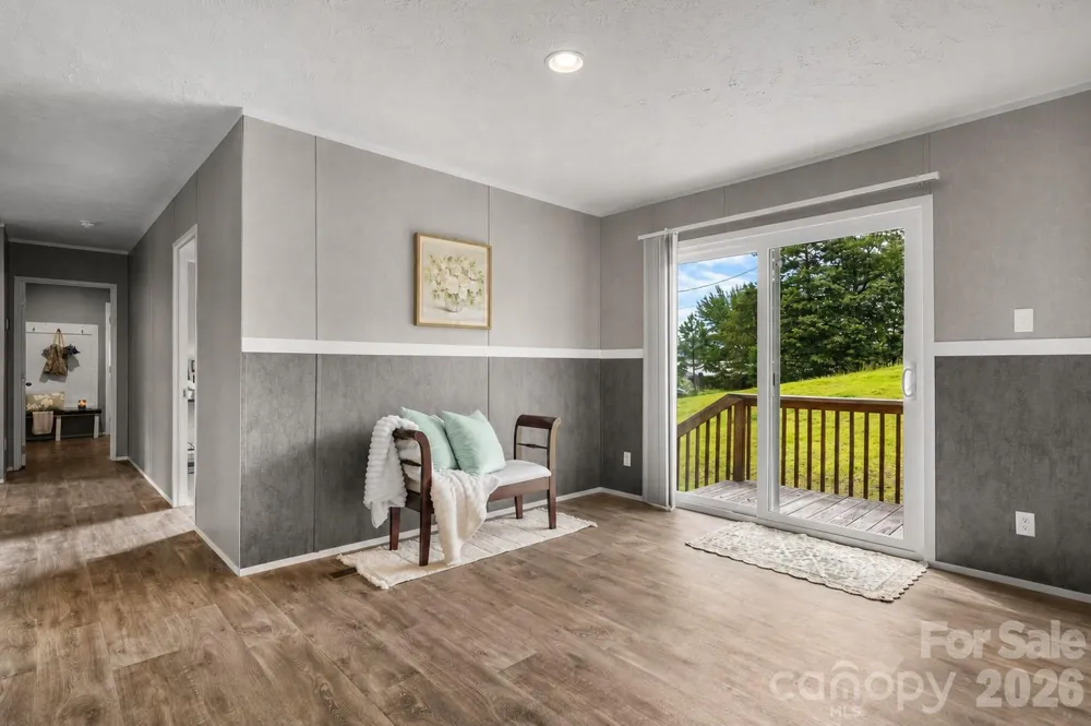 4223 Gouge Avenue Morganton, NC 28655
