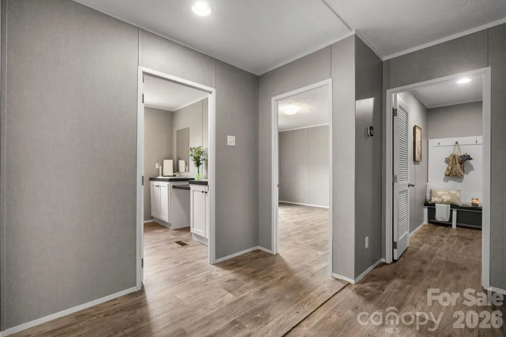 4223 Gouge Avenue Morganton, NC 28655