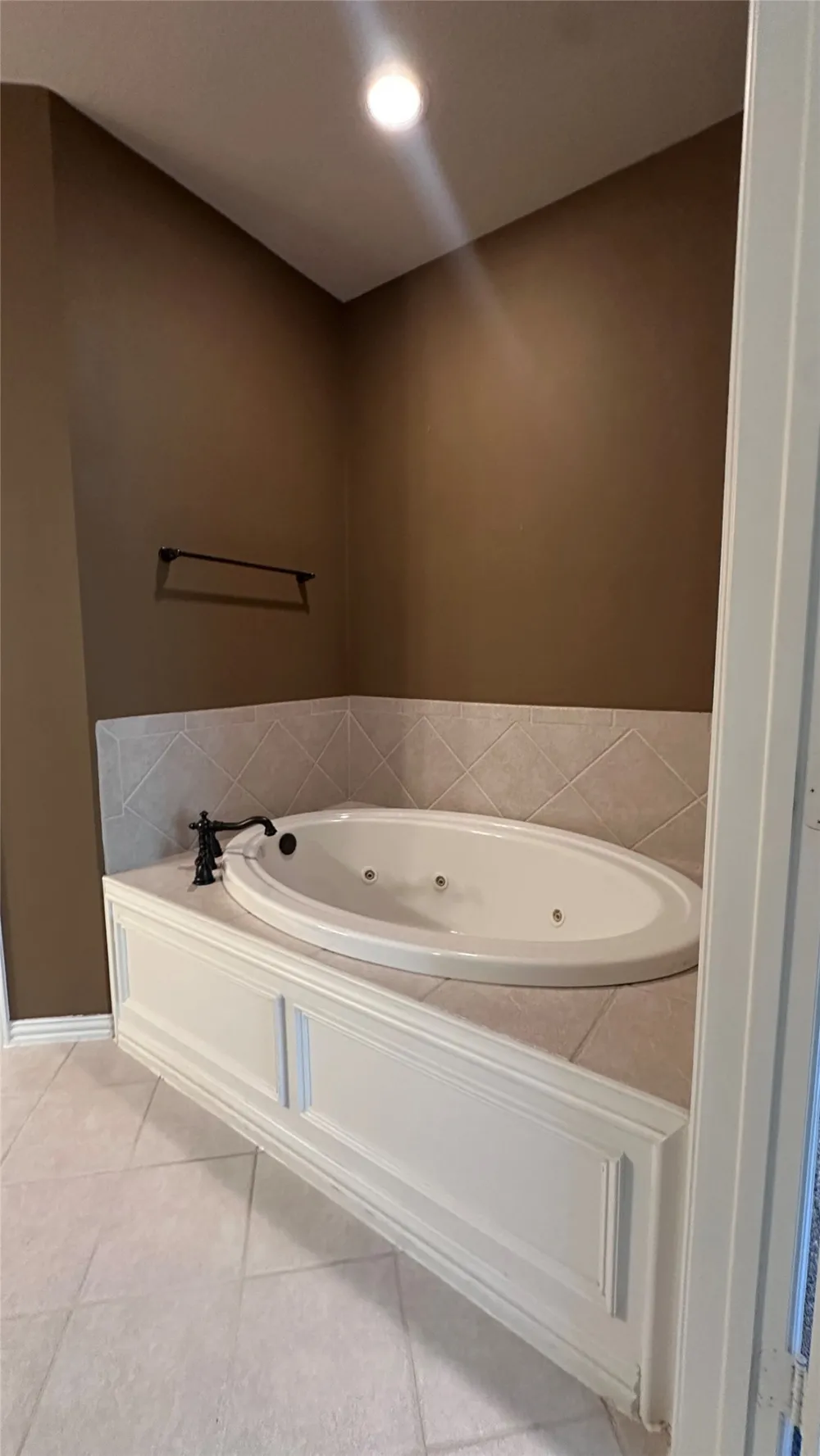 2500 Rockbrook Drive #A31 Lewisville, TX 75067
