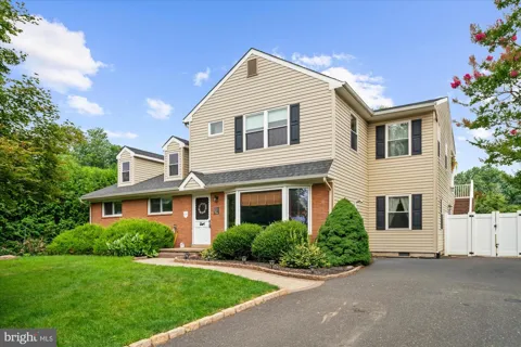 34 BUTTERNUT DRIVE