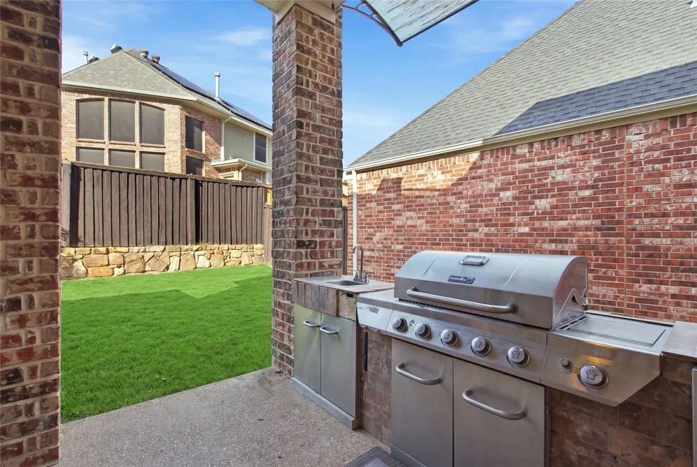 6925 Medallion Drive Plano, TX 75024
