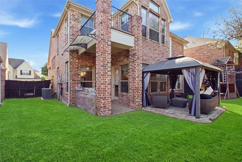6925 Medallion Drive Plano, TX 75024