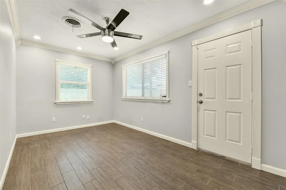 1125 Grace Street Deer Park, TX 77536