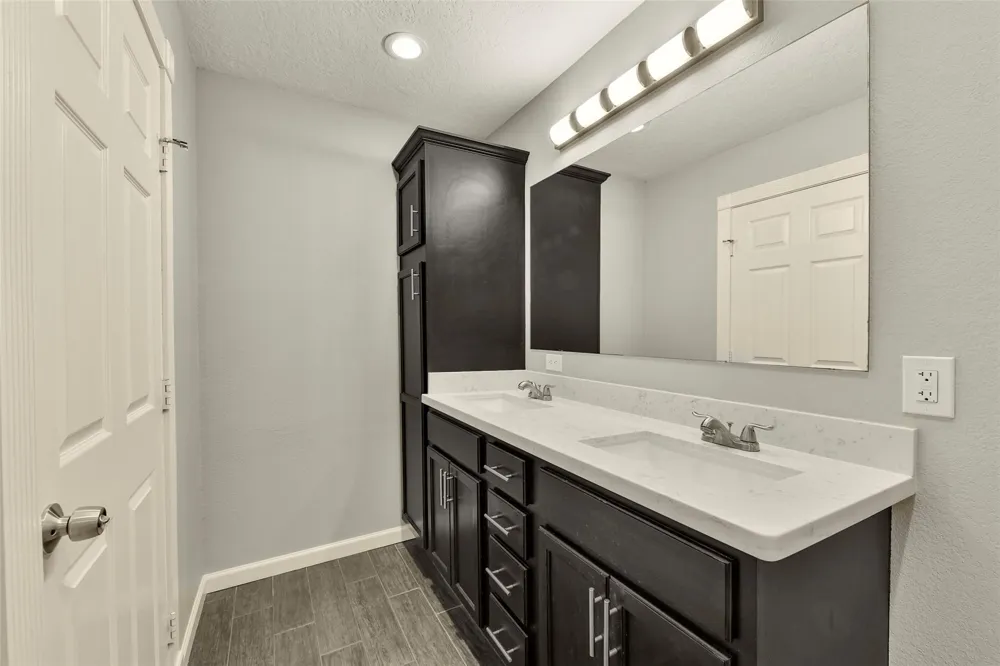 1125 Grace Street Deer Park, TX 77536
