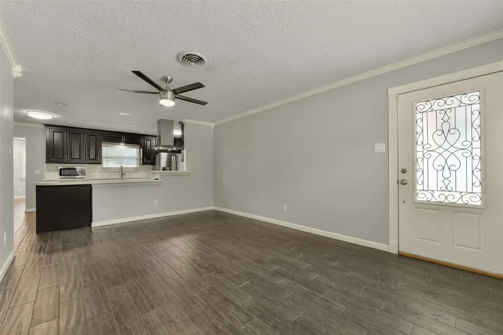 1125 Grace Street Deer Park, TX 77536