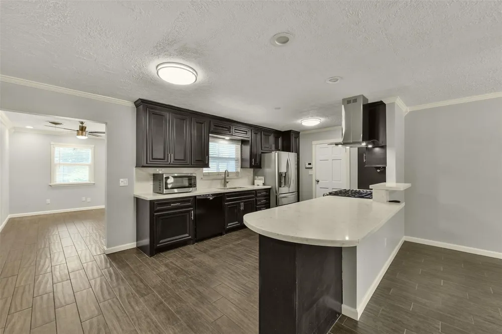 1125 Grace Street Deer Park, TX 77536