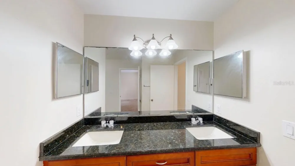 1009 CASA DEL SOL CIRCLE Altamonte Springs, FL 32714
