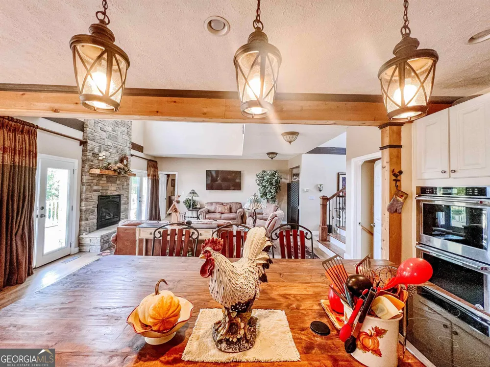 6659 Lone Oak RD Hogansville, GA 30230