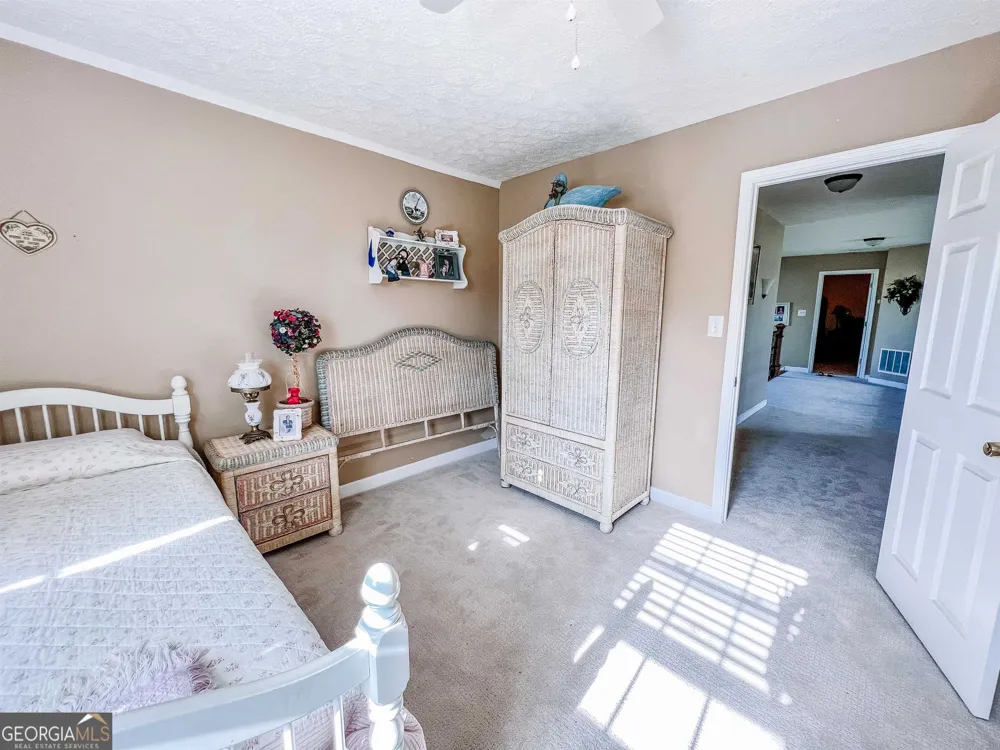 6659 Lone Oak RD Hogansville, GA 30230