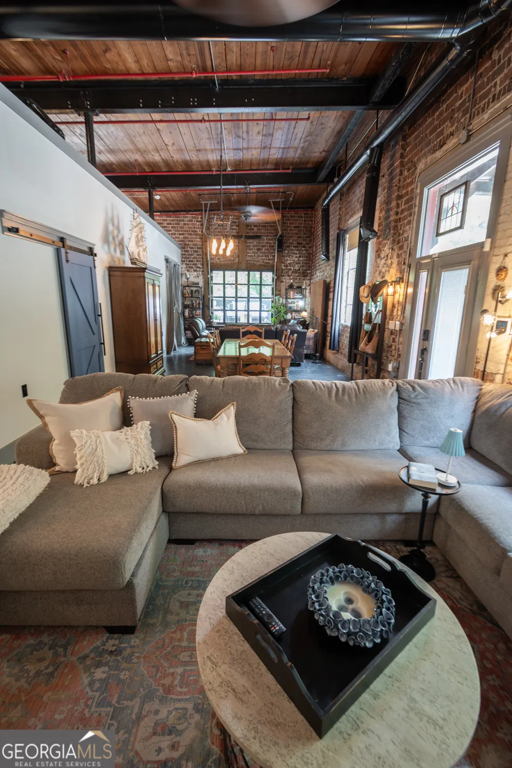585 White CIR Athens, GA 30605