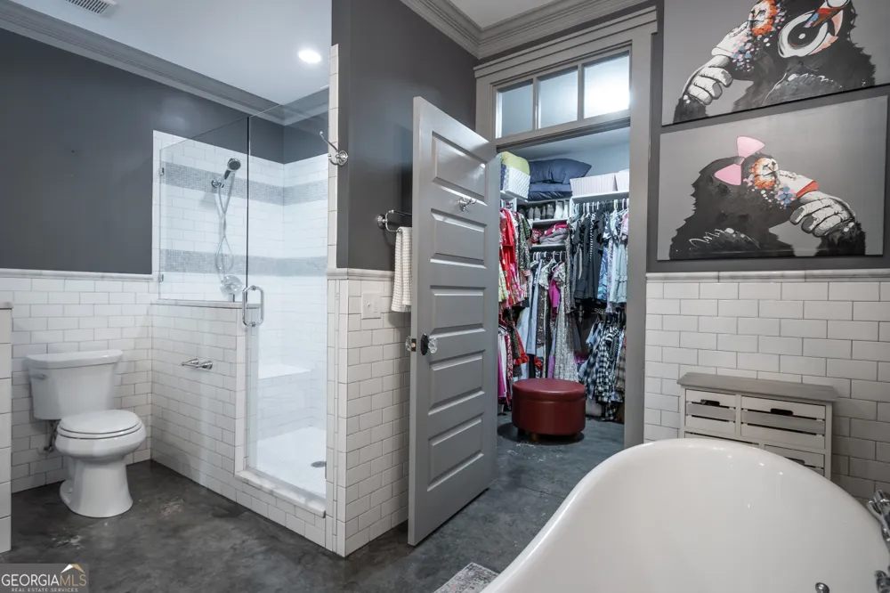 585 White CIR Athens, GA 30605