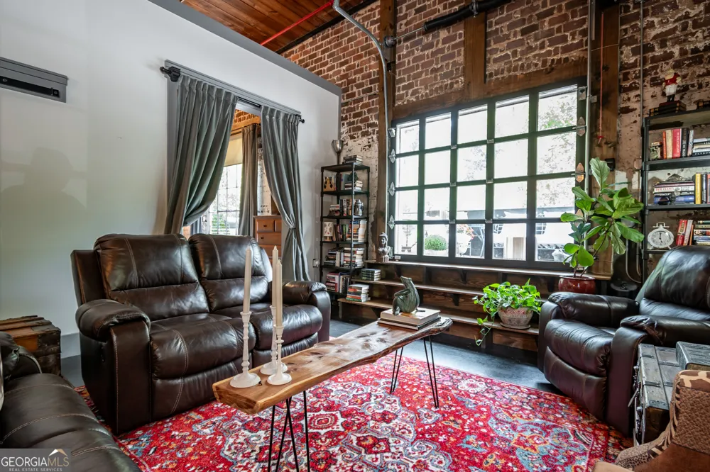 585 White CIR Athens, GA 30605