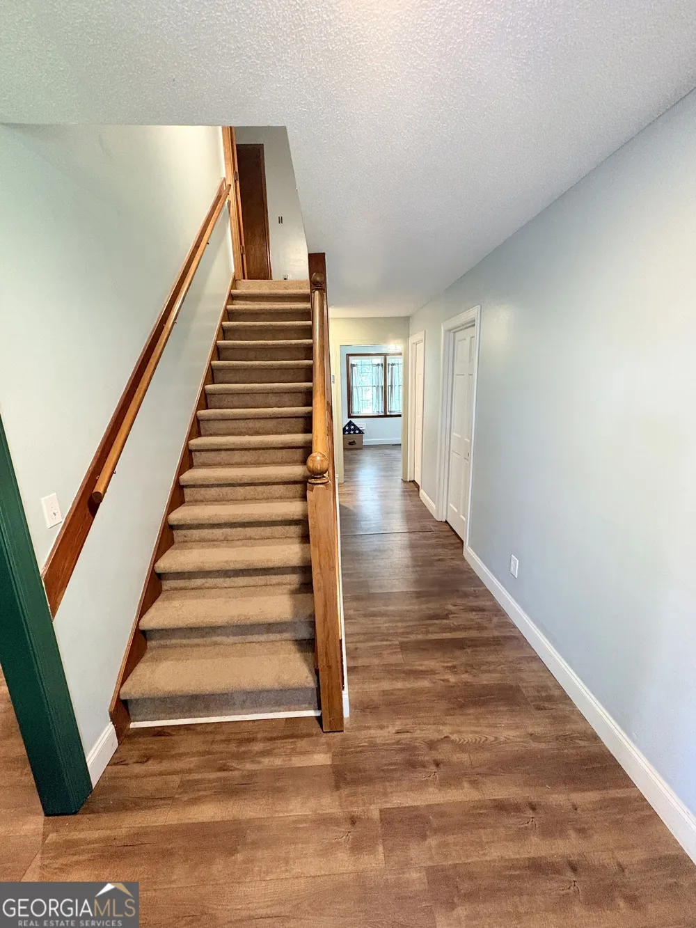 102 Alpine CT Warner Robins, GA 31088