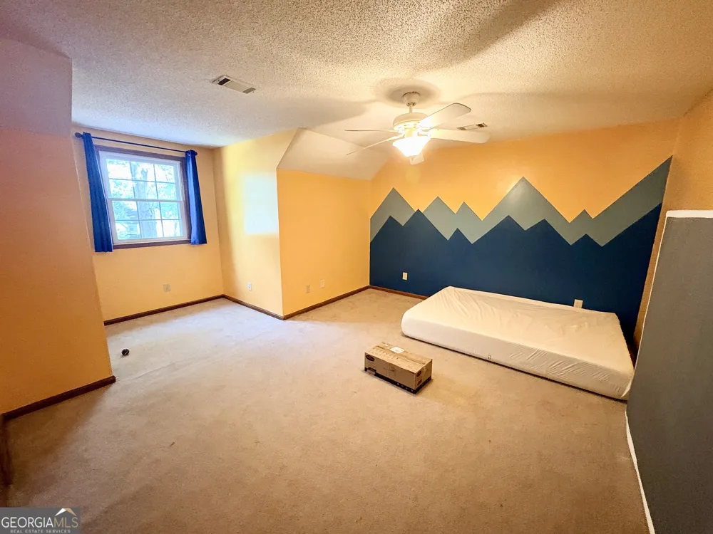 102 Alpine CT Warner Robins, GA 31088