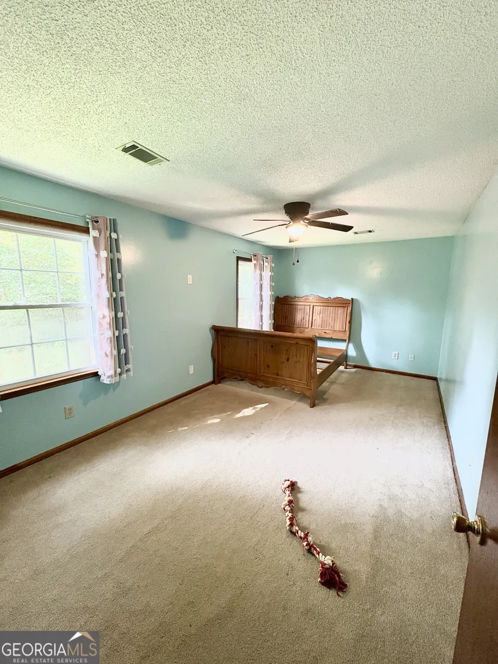 102 Alpine CT Warner Robins, GA 31088