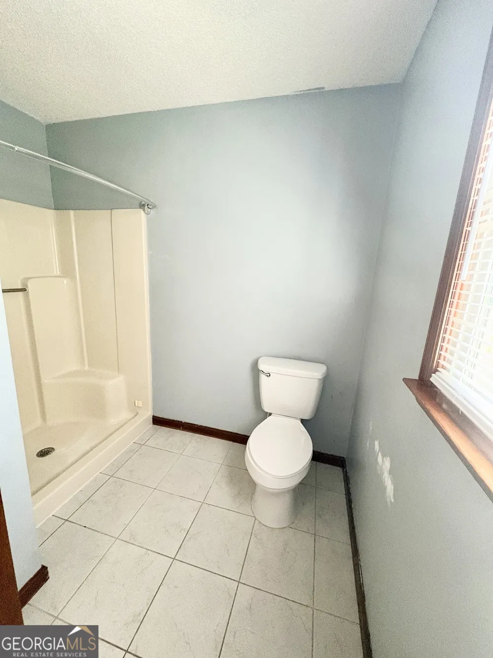 102 Alpine CT Warner Robins, GA 31088