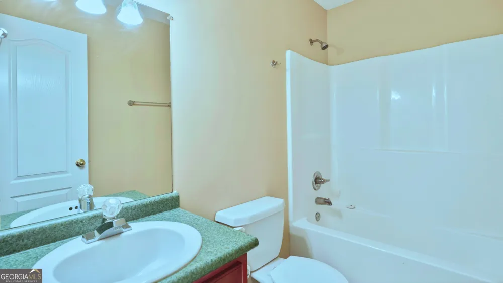 106 Nelson ST Reidsville, GA 30453