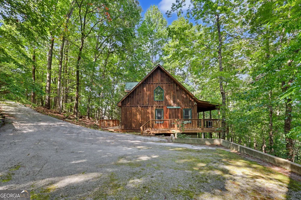 659 Potomac DR Tiger, GA 30576