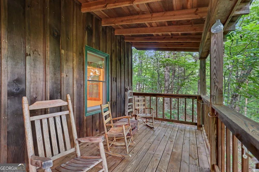 659 Potomac DR Tiger, GA 30576