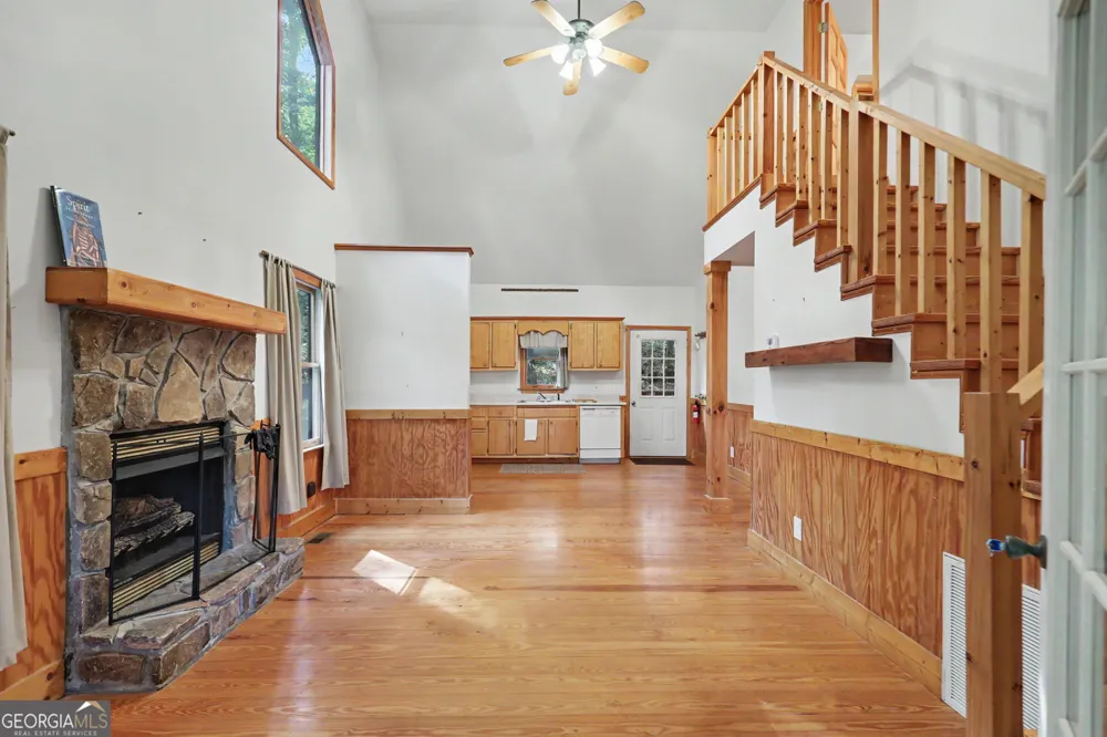 659 Potomac DR Tiger, GA 30576