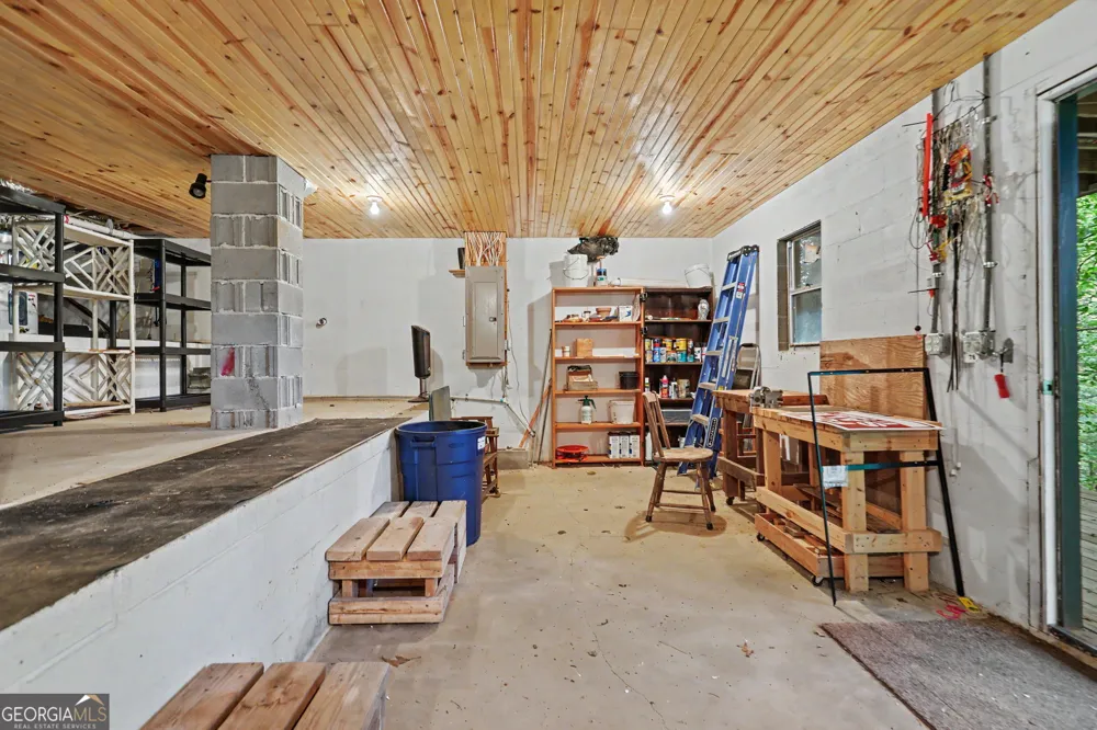 659 Potomac DR Tiger, GA 30576