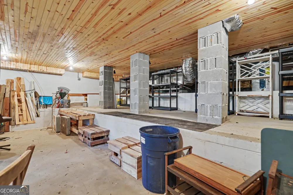 659 Potomac DR Tiger, GA 30576