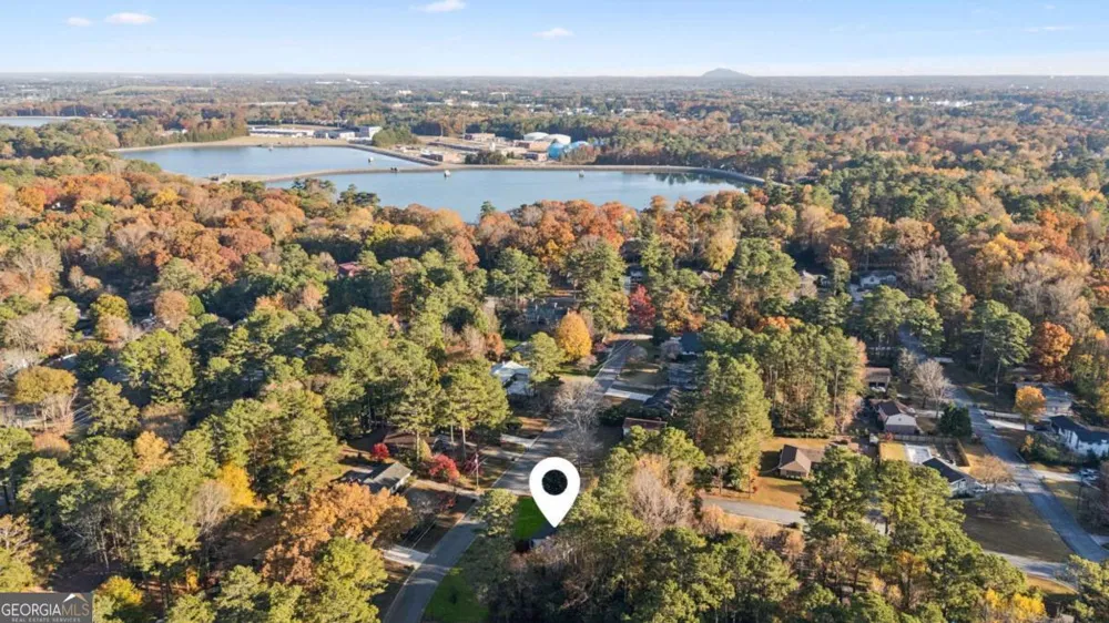4894 Macbain LN Dunwoody, GA 30360