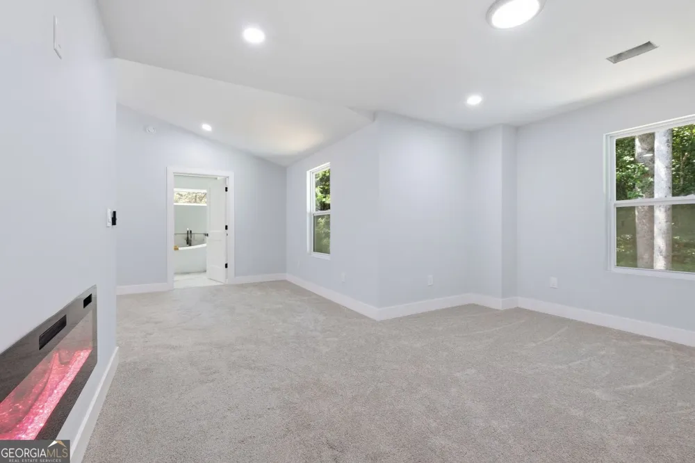 3851 Twin Ridge LN Ellenwood, GA 30294