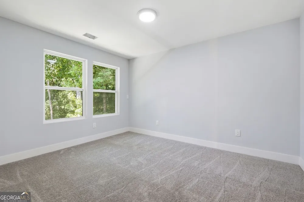 3851 Twin Ridge LN Ellenwood, GA 30294