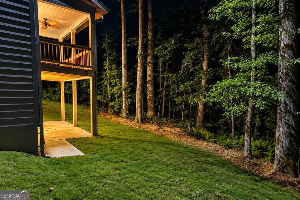 3851 Twin Ridge LN Ellenwood, GA 30294