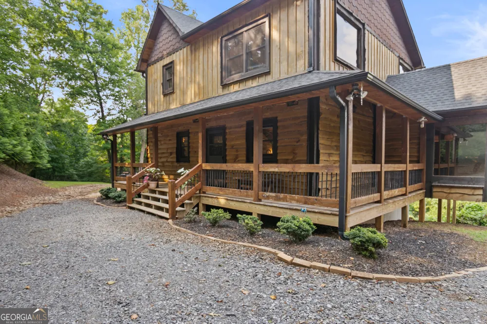 231 Kyle RD Blue Ridge, GA 30513