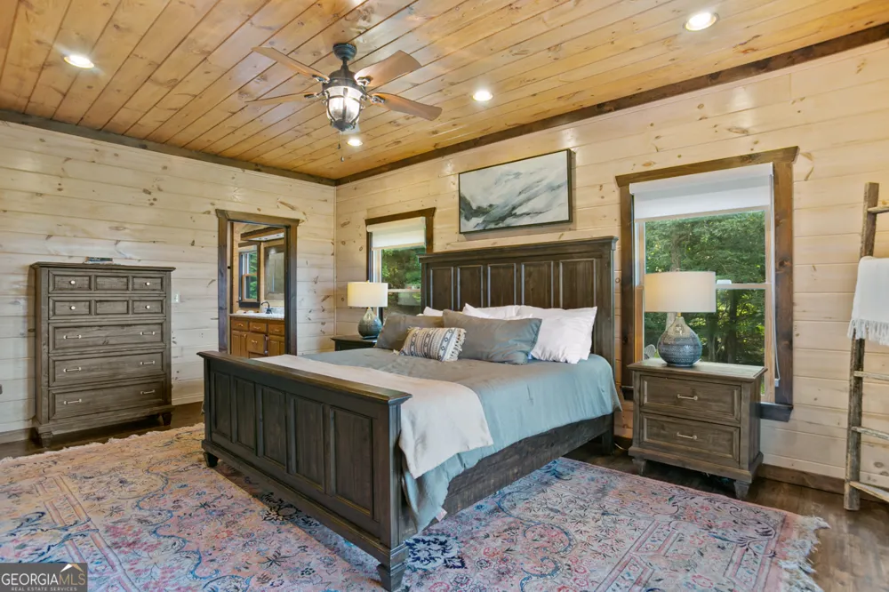 231 Kyle RD Blue Ridge, GA 30513