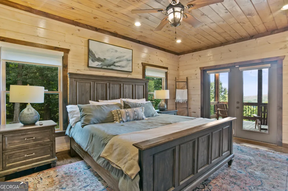 231 Kyle RD Blue Ridge, GA 30513