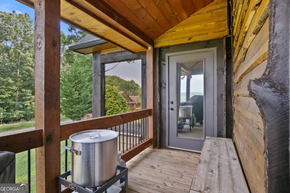231 Kyle RD Blue Ridge, GA 30513