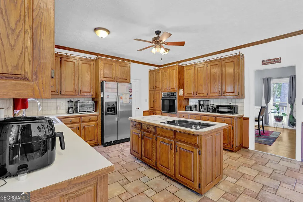 3765 Cannonwolde DR Snellville, GA 30039
