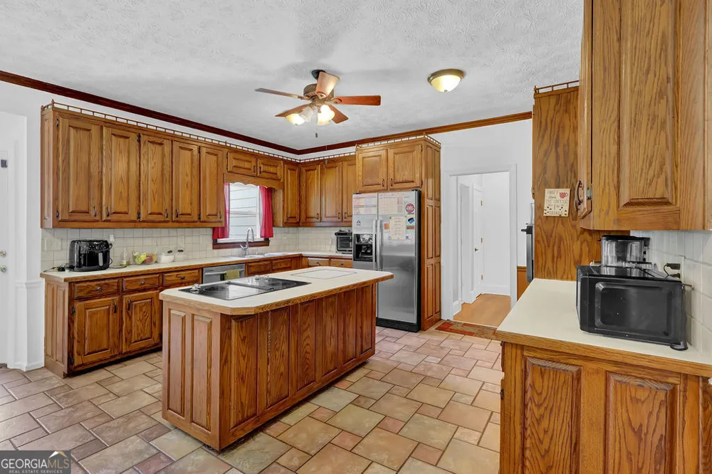 3765 Cannonwolde DR Snellville, GA 30039