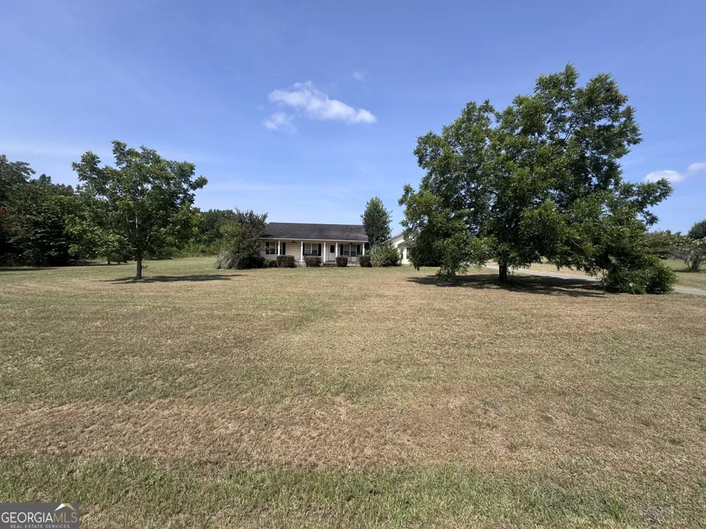 1427 Coleman Register RD Rentz, GA 31075